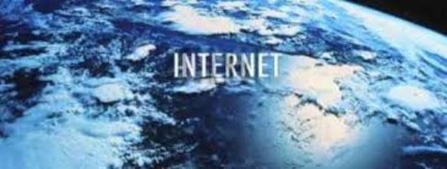 Nace el protocolo de TCP/IP que es la base de internet