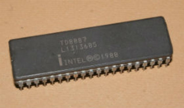 COPROCESADOR 8087