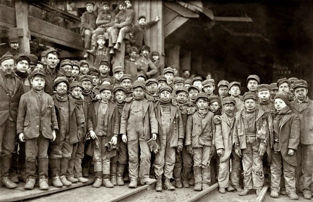 Constitución de la primera rebelión de mineros contra el gobierno español.