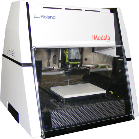 October 5, 2011 - Roland DG Corporation tutvustas uut iModela iM-01