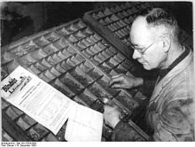 primera maquina de escribir