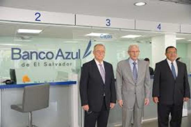 BANCO AZUL