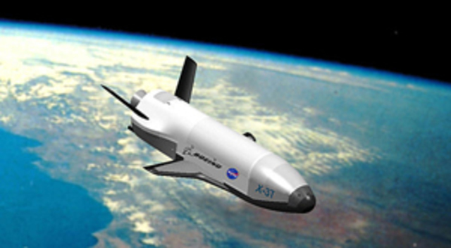 First reusable manned spacecraft by U.S.