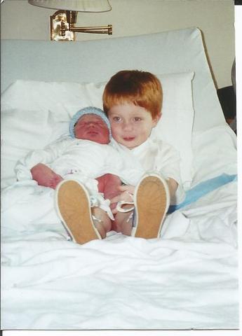 Mi hermano Kyle nació.