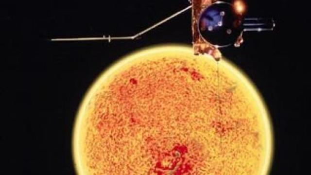 First polar orbit around the Sun
