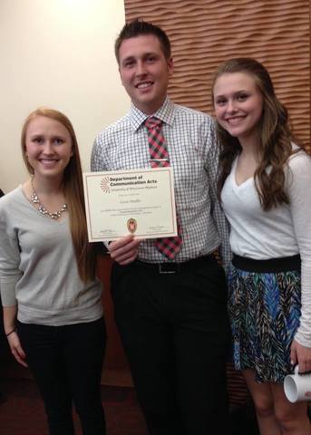 El graduación de la universidad de mi hermano