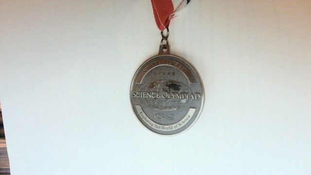 Ganar Segundo en Ciencia competición