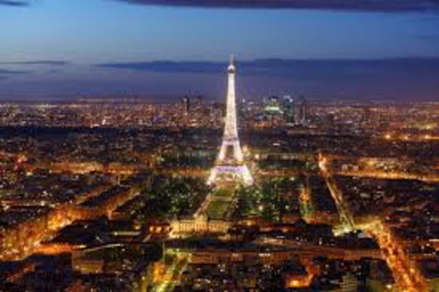 Paris lights up