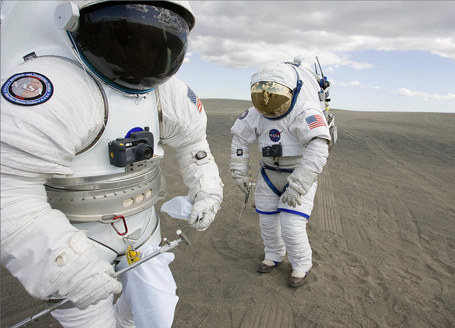 EMU Space Suit and Modern Space Suits