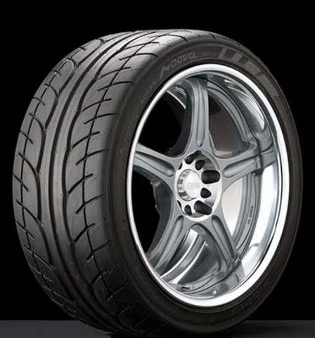 Primeros neumáticos