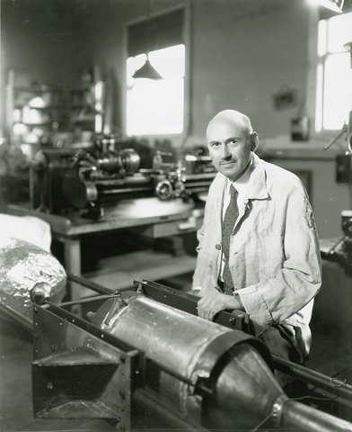 Robbert Goddard and the first liquid-propellent rocket