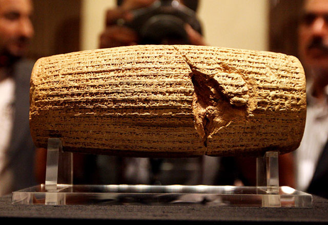 El Cilindro de Ciro (539 a.C)