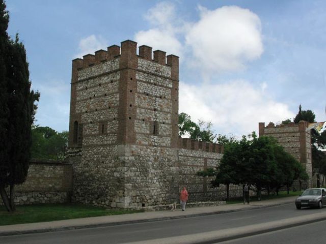muralla de alcalá