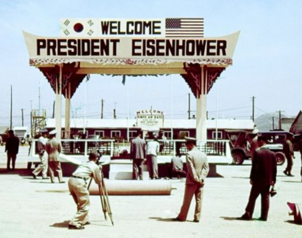 Eisenhower visits Korea