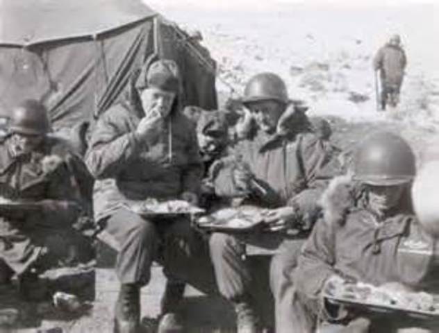 Persident Eisenhower Visits Korea, fullfilling his campaign promise