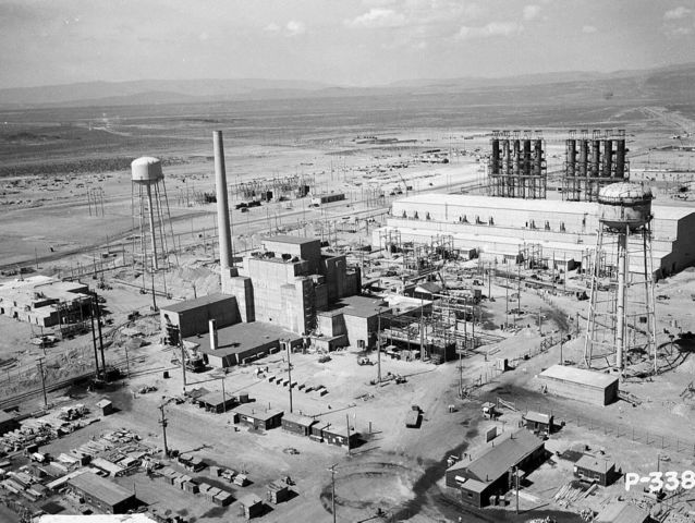 Manhattan Project Approved by US Government
