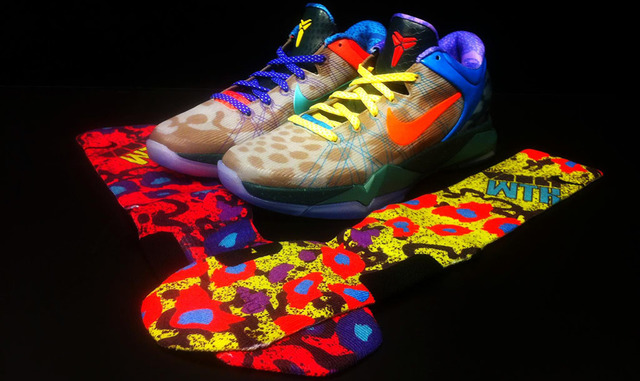 Kobe V Basketball Shoes