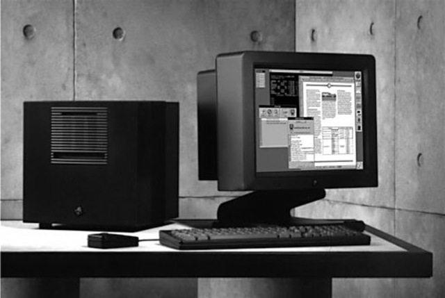 Apple co-founder Steve Jobs unveils the NeXT Cube