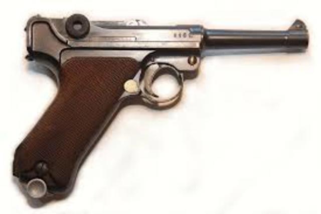 Carlson shoots Candy's old dog.