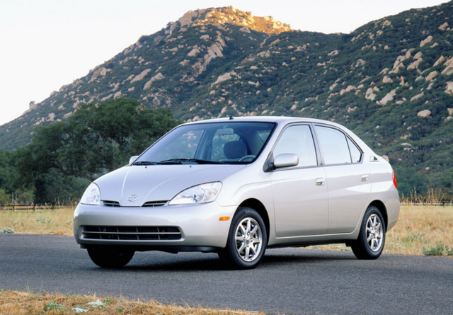 Toyota Prius released in Japan