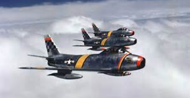 President Eisenhower visits Korea, fulfilling his campaign promise