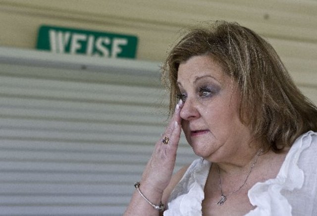 Memorial held for 11 killed in blast