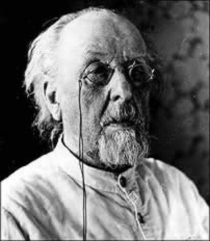 Konstantin Tsiolkovsky's Ideas