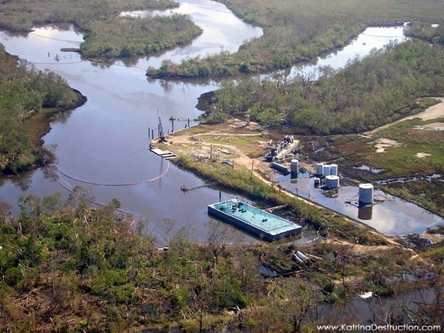 "Hurrican Katrina:7.98 million gallons"