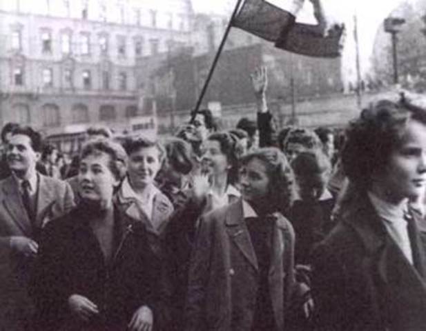 A tüntetés 1. helyszíne: Műegyetem