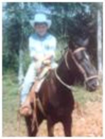Mi abuelo me regalo mi primer caballo