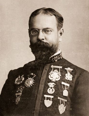 John Philip Sousa - Stars & Stripes Forever.
