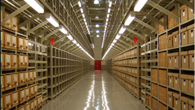 PROMUEVE ESCUELAS ARCHIVISTICAS Y DOCUMENTOS