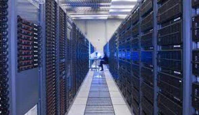 PRIMER MILLAR DE SERVIDORES.