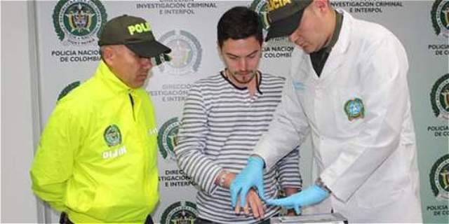 El ciberdelincuente que viajó por el mundo con millas de los famosos