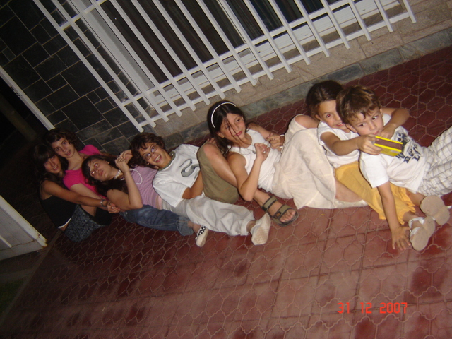 mi primera vez que conoci a mis primos