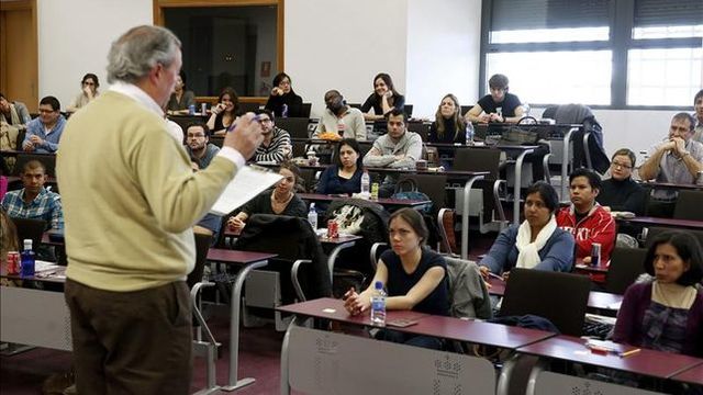Entrada a la universidad.
