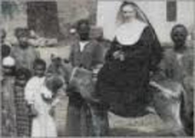 El rey Leopoldo celebra la proclamación de su famoso Evangelio del Trabajo en el Estado del Congo.