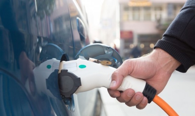 The Birth of the Electric Car (EV).