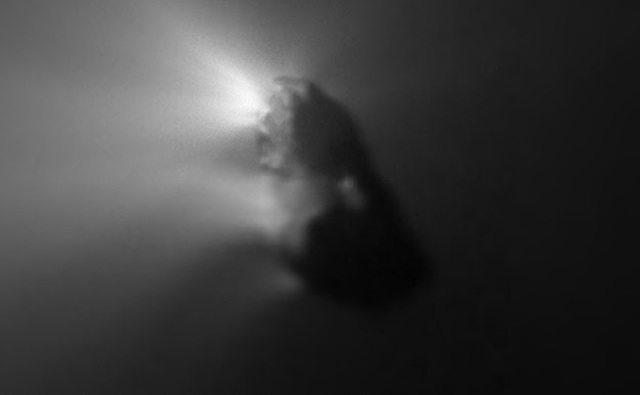 fotografían el núcleo del cometa 1P/Halley.