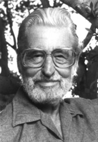 Born Theodore Seuss Geisel in Springfield, Massachusetts.
