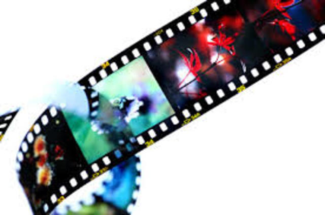 Primera pel·lícula fotogràfica a color.