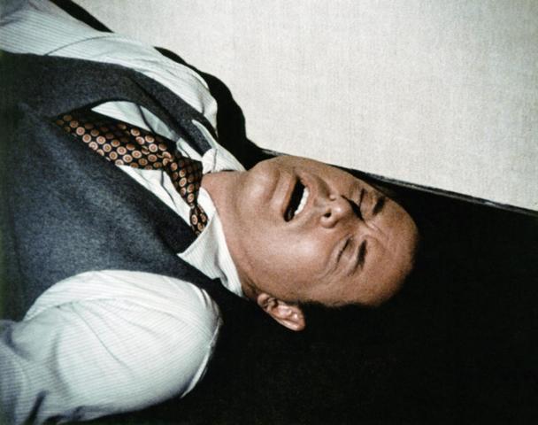 J.R Ewing gets shot on Dallas.