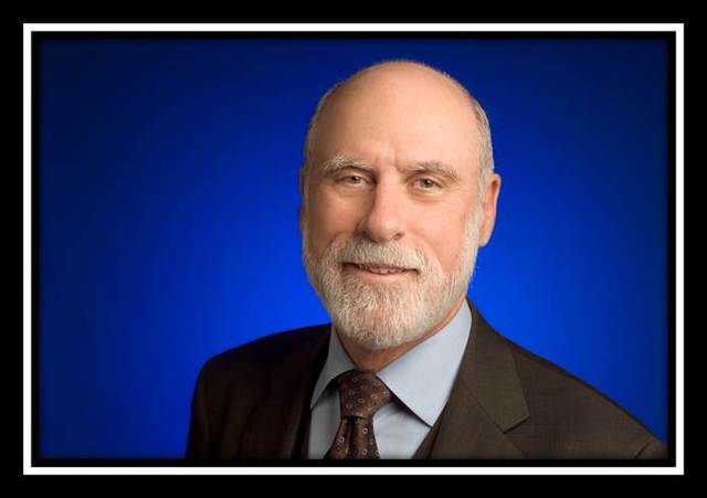 Internet se presenta a la sociedad