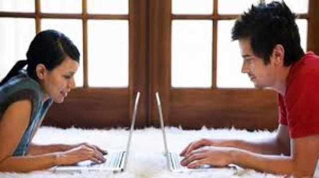 Hombres y mujeres en internet