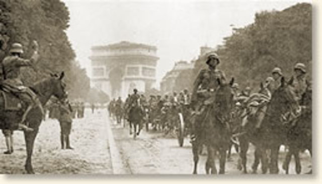Germans enter Paris.