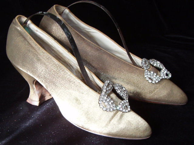 1900's shoe evolution