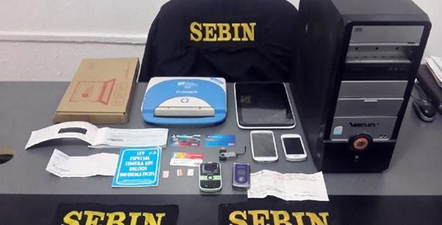 11 capturados por estafas a clientes de bancos