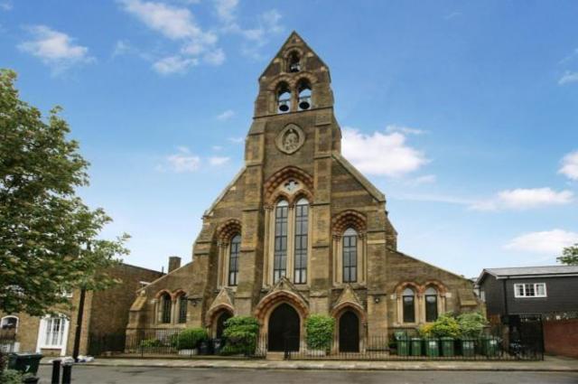 At Barnsbury Grove, Islington