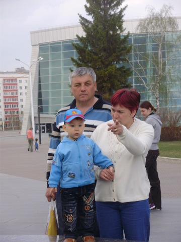 гуляем с семьей