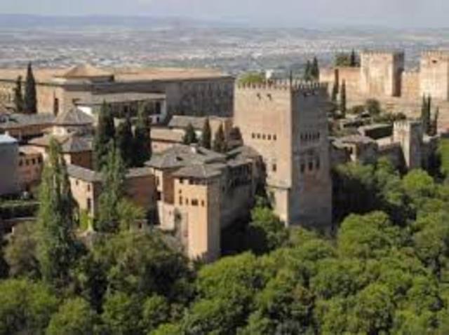 The Alcázar of Alhambra were proclamed national, history and artistc monument.